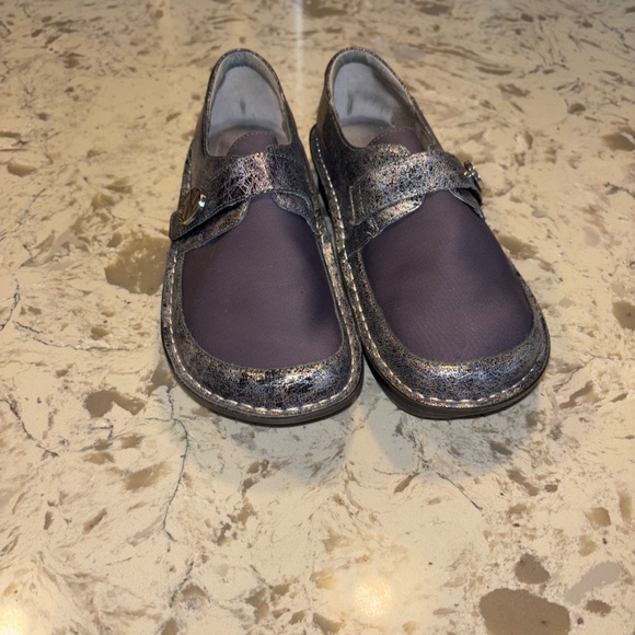 Women’s Alegria Dena Gray Metallic Ice Neoprene Slip On Clog 38 - Picture 2 of 5